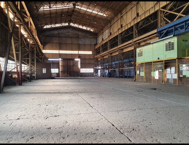 4,500M² FACTORY TO LET IN DUNCANVILLE